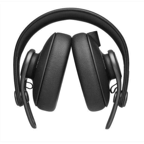 K371 - Black - Over-ear, closed-back, foldable studio headphones - Detailshot 2