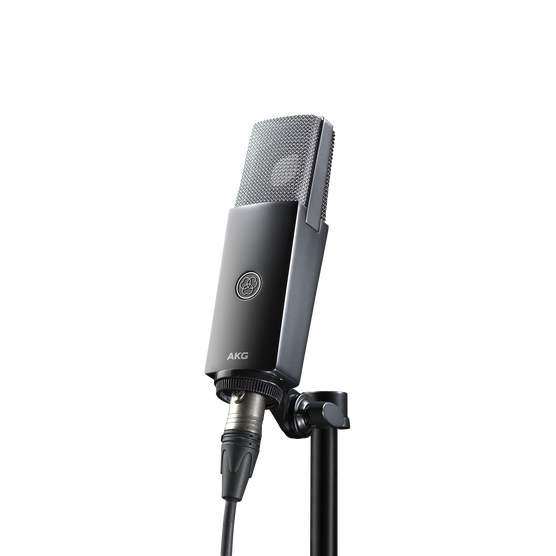 C104 - Black - Large Diaphragm Cardioid Condenser Microphone - Detailshot 3