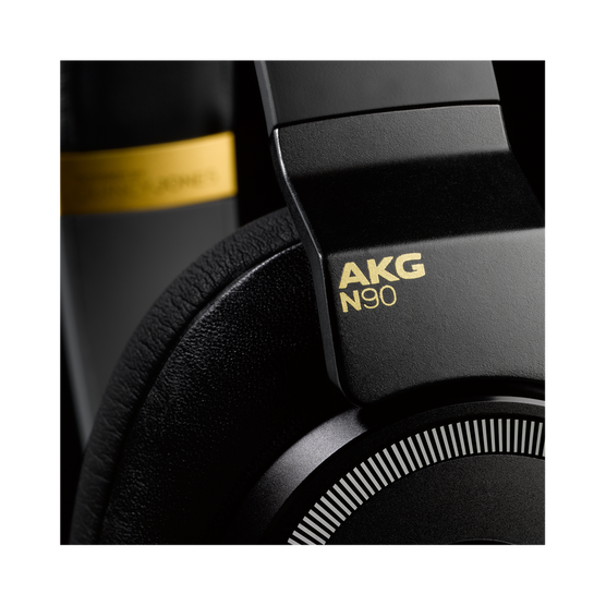 N90Q - Black - Reference class auto-calibrating noise-cancelling headphones - Detailshot 13