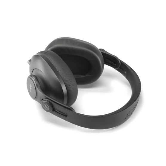 K361-BT - Black - Over-ear, closed-back, foldable studio headphones with Bluetooth - Detailshot 4